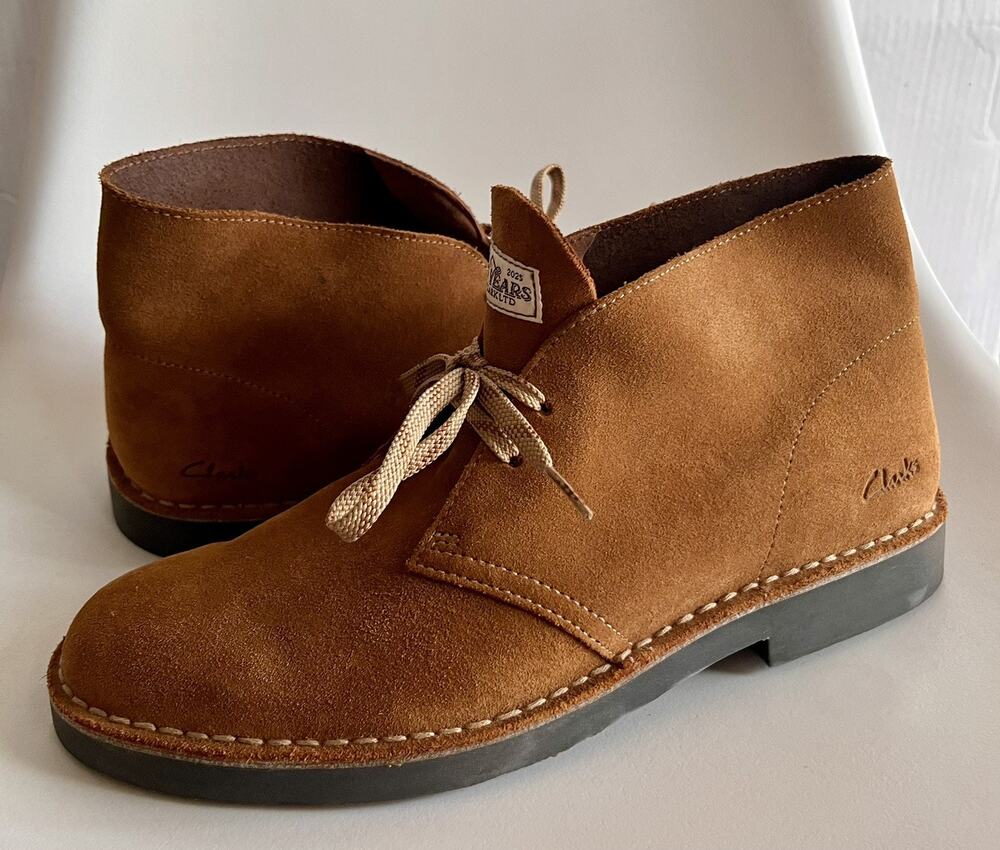 Clarks Desert Boots Men's 10.5 M Brown Suede 200 Years Anniversary Chukka EU 44